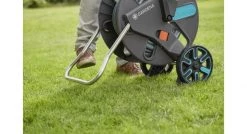 Enrouleur de tuyeau de jardin Gardena - Set dévidoir Aquaroll L Easy équipé - 50 m - 18522-20 -Outils de jardinage Soldes 323f87656abd7d8e915debb9f3e62f02